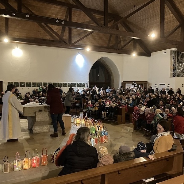 11.November 2022: Martinsfest / © Pfarrgemeinde Dietach 11.November 2022: Martinsfest