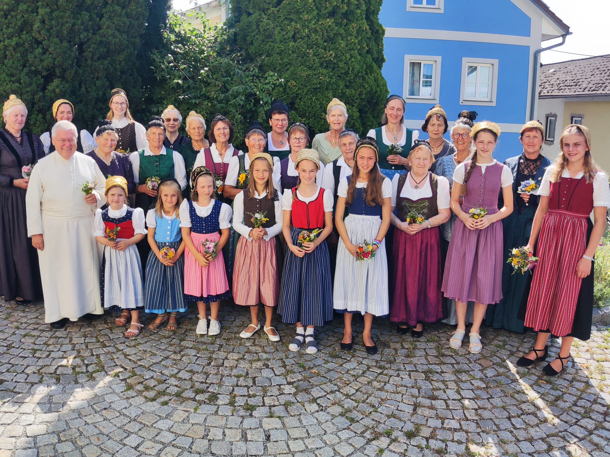 Goldhaubegruppe Maria Himmelfahrt