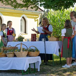 Kräuterweihe 2024, 100 Jahre Hofbauernkapelle