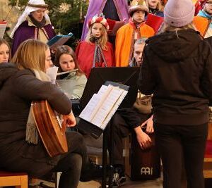 Sternsingen 2023 / Heine-Klug Maria Sternsingen 2023