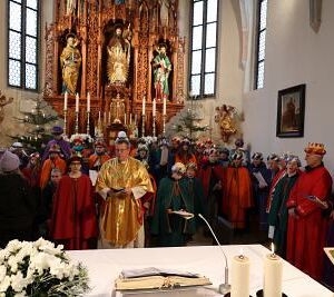 Sternsingen 2023 / Heine-Klug Maria Sternsingen 2023